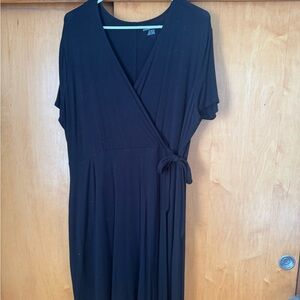 Amazon Essentials Black Maxi Dress